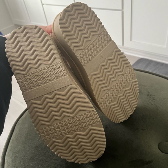 Women’s Platform Ankle Boots - Picture 5 of 5